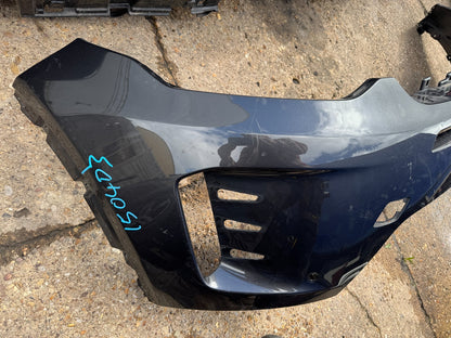 2025 Land Rover Discovery Front Bumper L550 RK7217F003 Carpathian Grey Scratched
