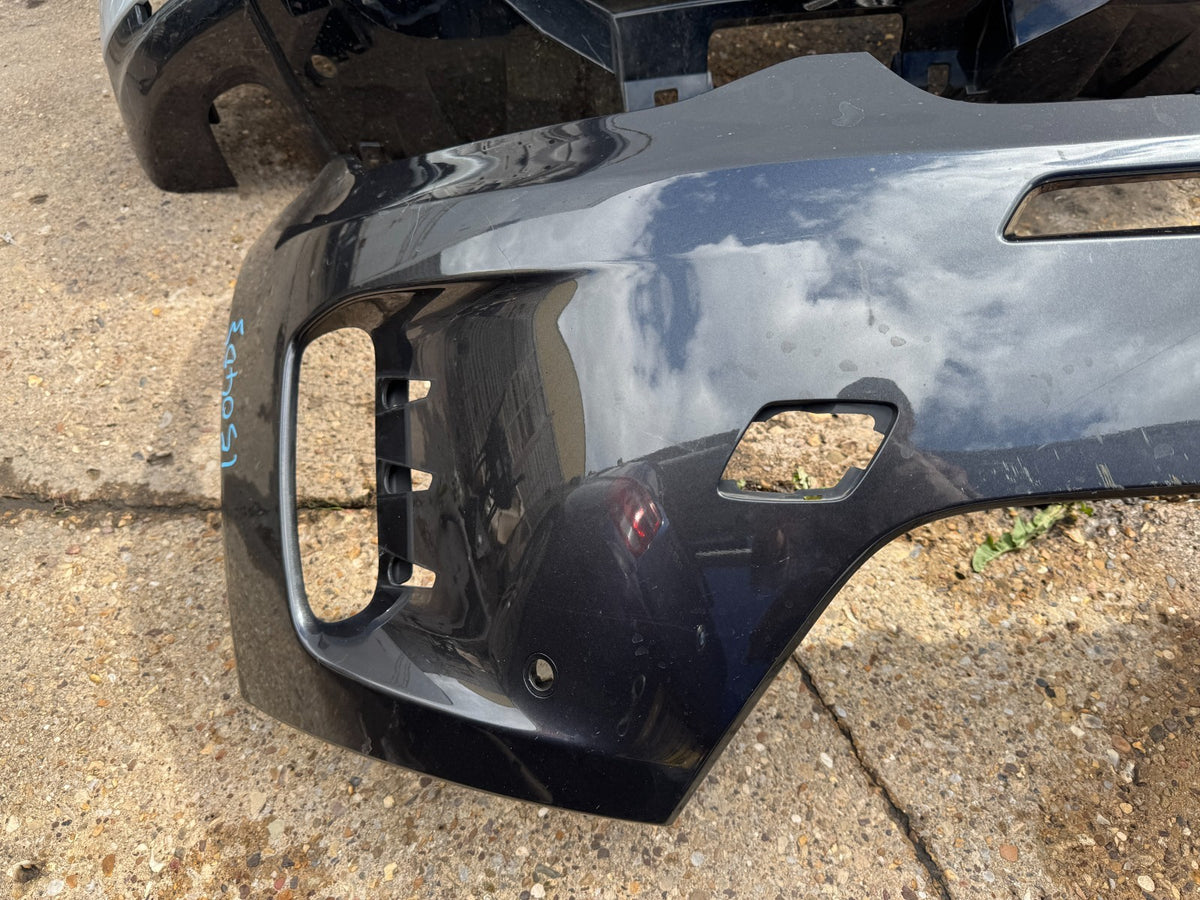 2025 Land Rover Discovery Front Bumper L550 RK7217F003 Carpathian Grey Scratched