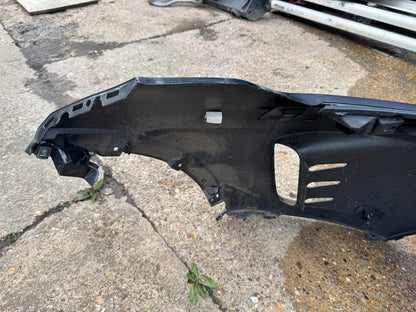 2025 Land Rover Discovery Front Bumper L550 RK7217F003 Carpathian Grey Scratched