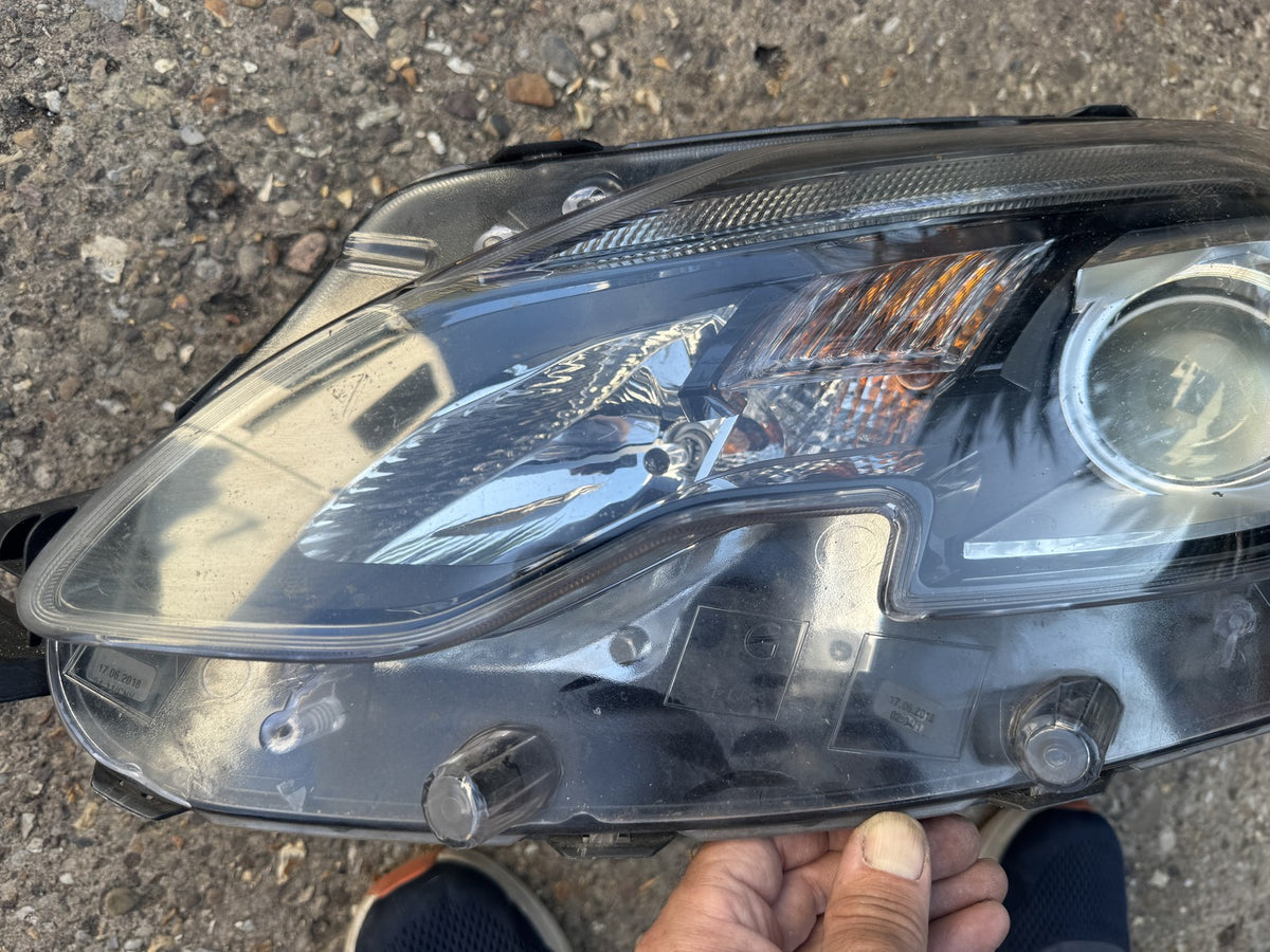 GENUINE PEUGEOT 2008 2013-2019 LEFT HEADLIGHT 9825313780 SPARES REPAIR