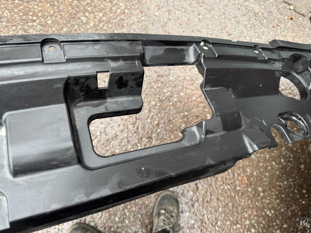 NISSAN LEAF SLAM PANEL TRIM CHARGE PORT SURROUND 2018-2023 623225SK0A