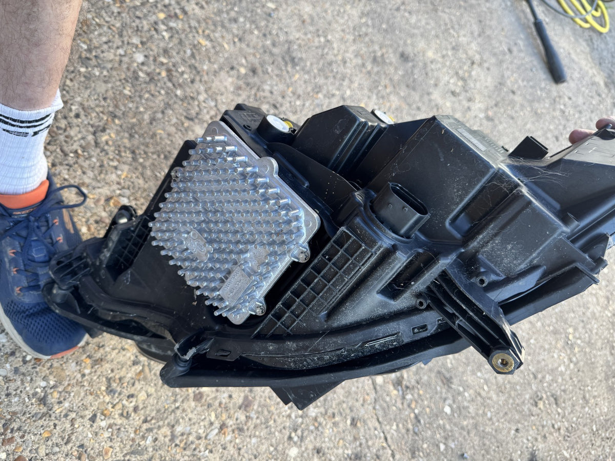 GENUINE LAND ROVER DISCOVERY SPORT L550 RIGHT LED HEADLIGHT MK72-13W029-DD