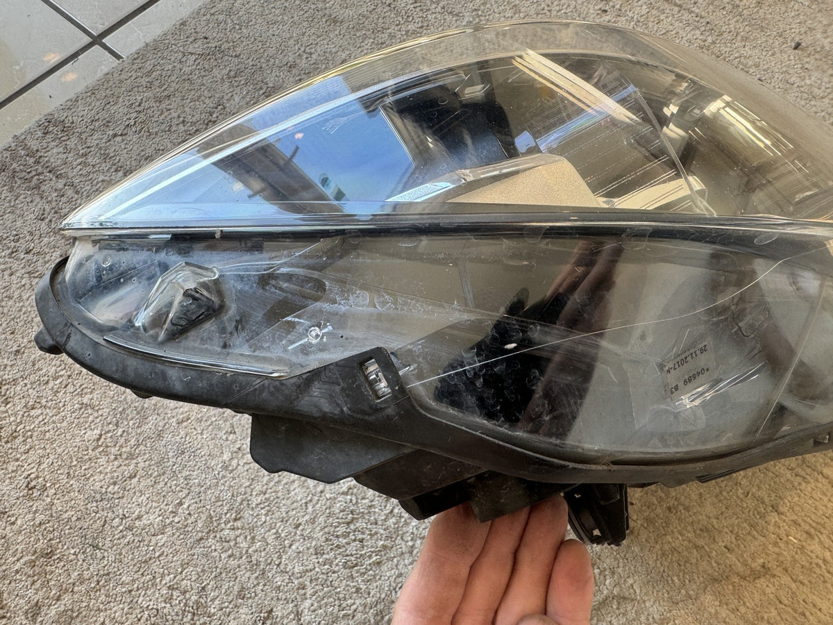 GENUINE BMW 4 SERIES M4 F32 F82 LCI ADAPTIVE LED HEADLIGHT RIGHT 63117498922