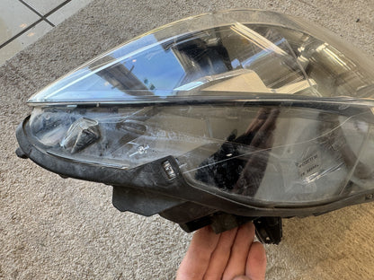 GENUINE BMW 4 SERIES M4 F32 F82 LCI ADAPTIVE LED HEADLIGHT RIGHT 63117498922