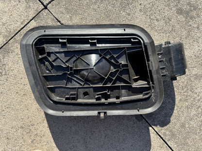 GENUINE VAUXHALL OPEL GRANDLAND X FUEL FILLER FLAP HOUSING COVER 9847684780