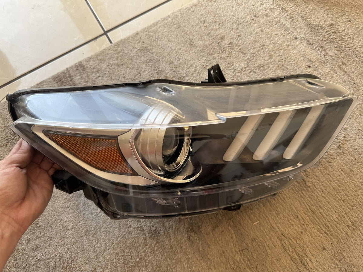 GENUINE FORD MUSTANG 2015-2017 RIGHT XENON HID LEVEL 3 HEADLIGHT LED DRL 5334496
