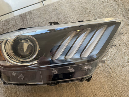 GENUINE FORD MUSTANG 2015-2017 RIGHT XENON HID LEVEL 3 HEADLIGHT LED DRL 5334496