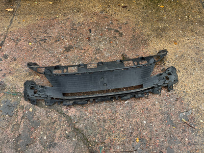 2022 grille radiator sub frame backing Peugeot 3008 ii facelift zos-99936292