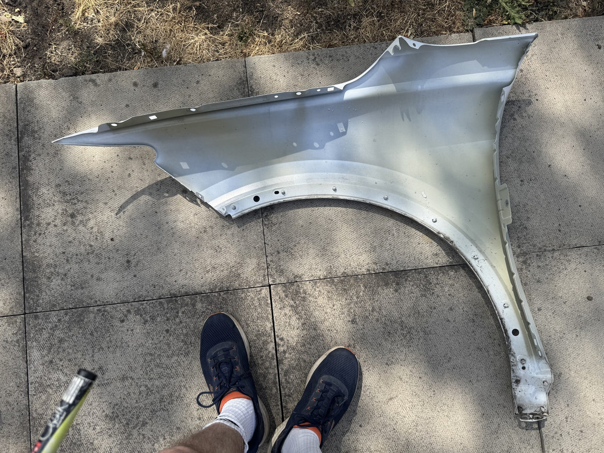 GENUINE AUDI Q3 8U S-LINE FRONT WING RIGHT WHITE 8U0821106 2011-2018 SPARES
