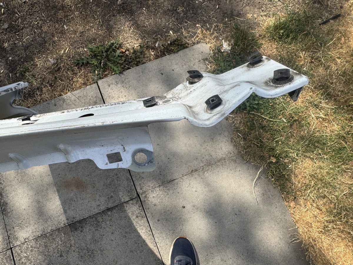 GENUINE AUDI Q3 8U S-LINE FRONT WING RIGHT WHITE 8U0821106 2011-2018 SPARES