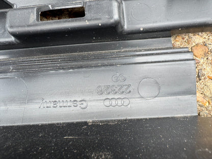 19 On Audi E Tron E-Tron Rear Bumper Reinforcement Genuine 4KE807385 DAMAGED