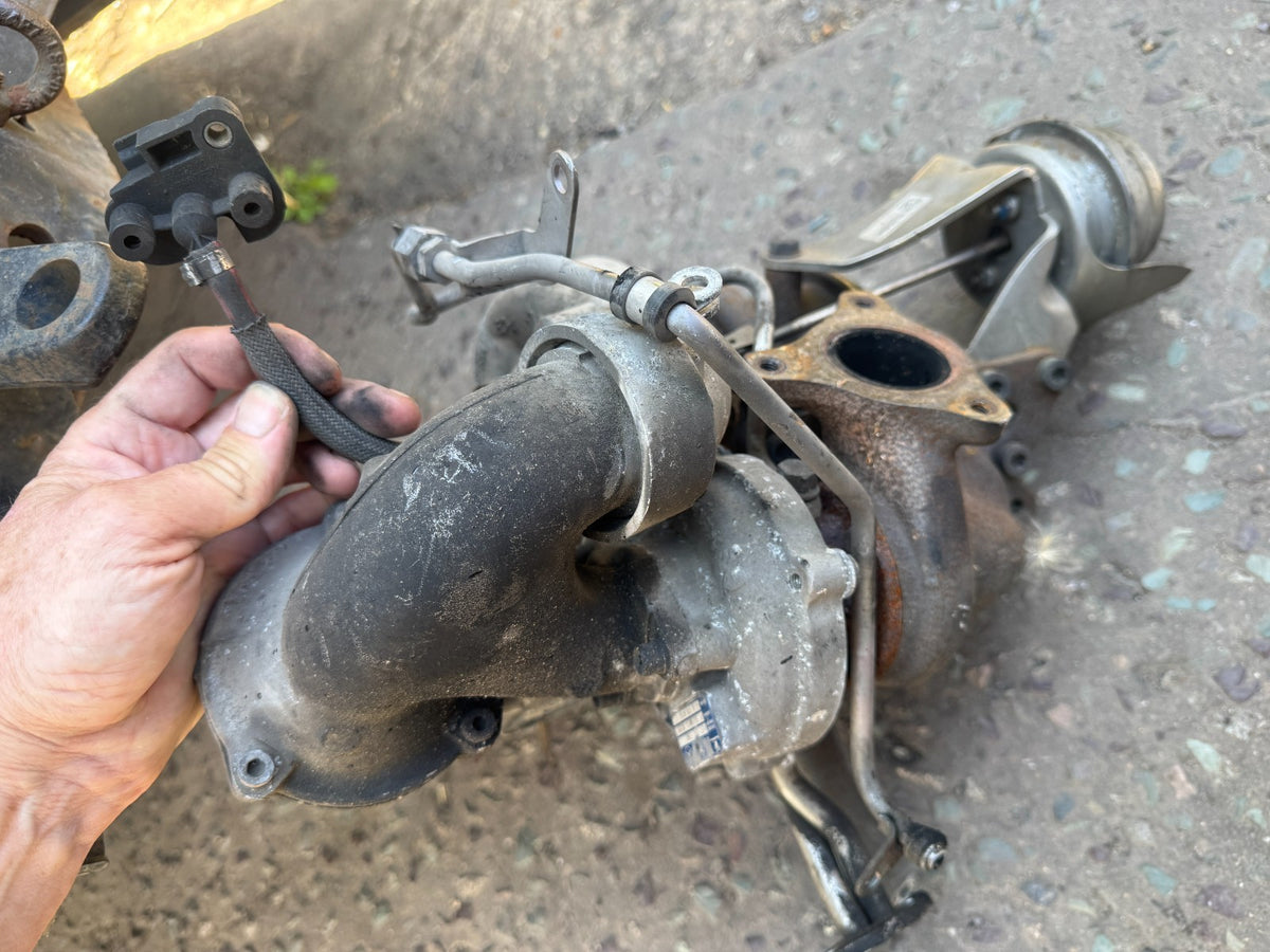 Sprinter W906 2.1D 2.2 CDI Twin Turbo Charger BorgWarner A6510905380 Used