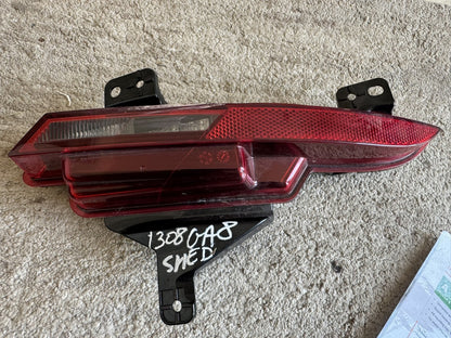 GENUINE RANGE ROVER SPORT L461 RH REAR REVERSE LIGHT REFLECTOR N9X2-15K272-AD