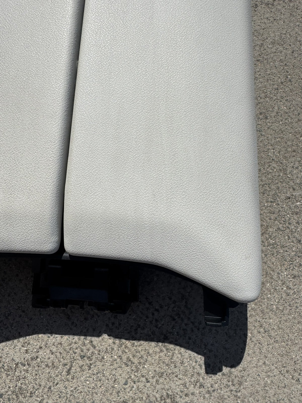 GENUINE BMW 5 SERIES G60 i4 G26 CENTRE CONSOLE CUP HOLDER COVER 1474585 LEATHER
