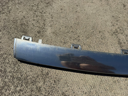 GENUINE MERCEDES C-CLASS W205 FRONT BUMPER CHROME TRIM STRIP A205 885