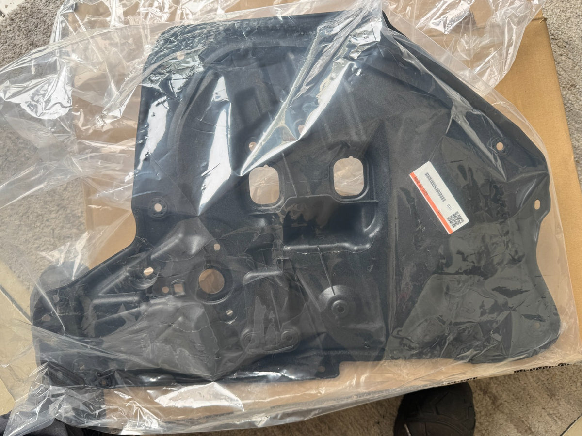 Mazda 3 2016 ke atas Modul Pembawa Pintu Depan Kanan No. Bahagian BHS2 58 97XB