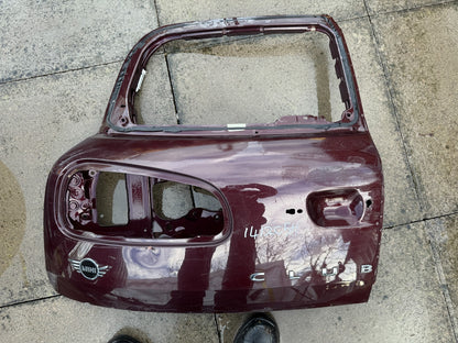 Mini Clubman F54 後對開尾門 左 行李箱蓋 尾門 有小凹痕
