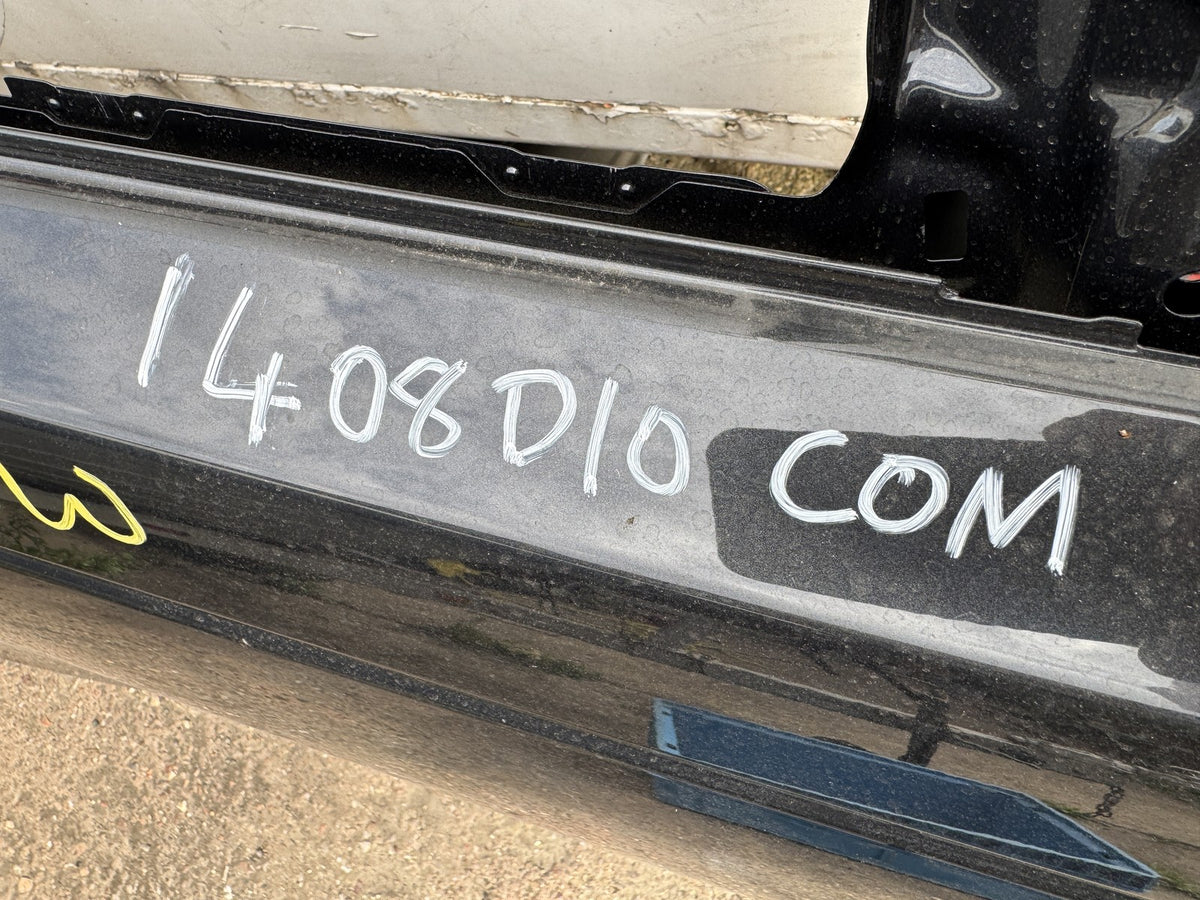 GENUINE RANGE ROVER VELAR L560 REAR RIGHT DOOR SHELL J8A2-20254-AA 2017-ON
