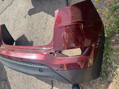 HYUNDAI TUCSON REAR BUMPER UPPER & LOWER WITH PARKING SENSORS HOLES - DAMAGED