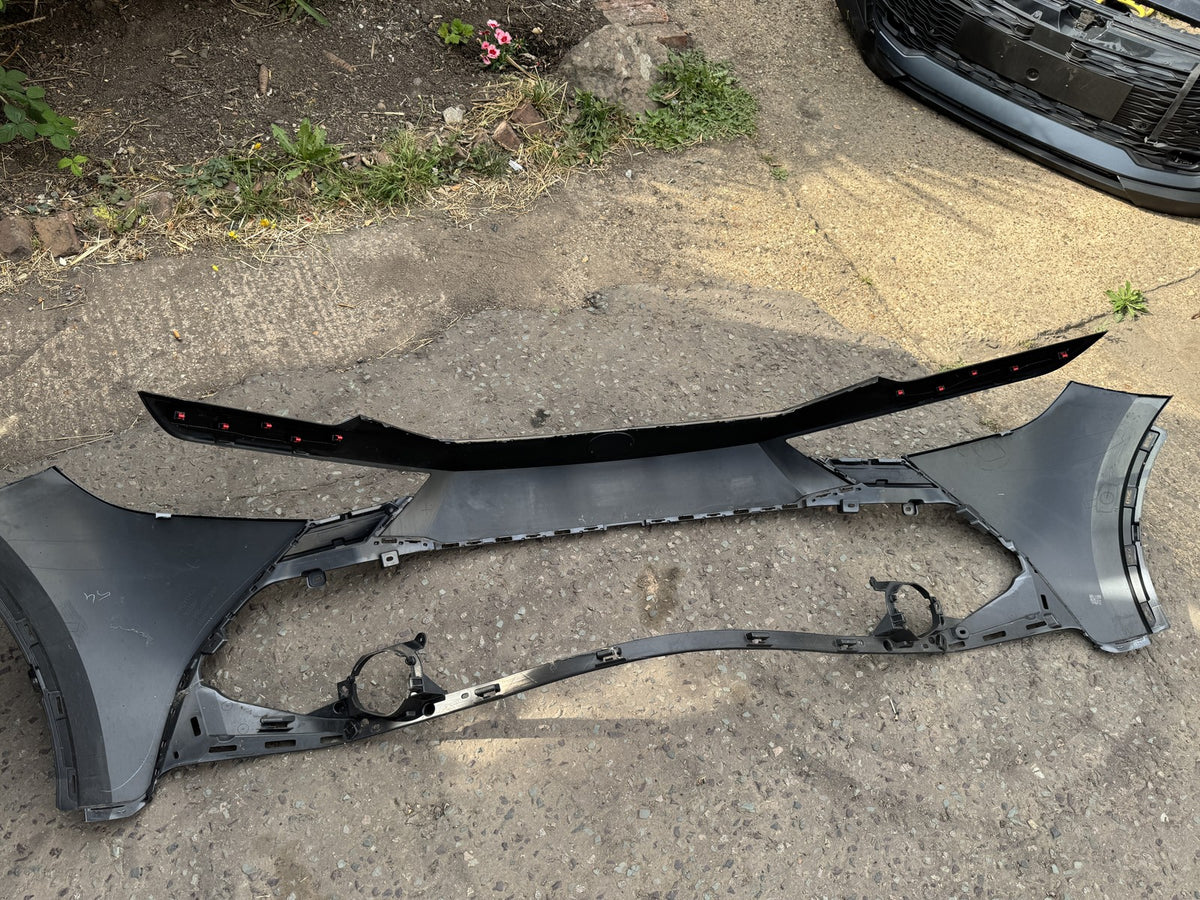 GENUINE TOYOTA C-HR MK2 2023-ON FRONT BUMPER GREY 52119-F4250 SKIN