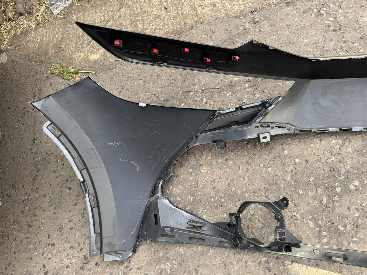 GENUINE TOYOTA C-HR MK2 2023-ON FRONT BUMPER GREY 52119-F4250 SKIN