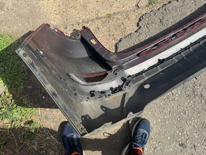 HYUNDAI TUCSON REAR BUMPER UPPER & LOWER WITH PARKING SENSORS HOLES - DAMAGED