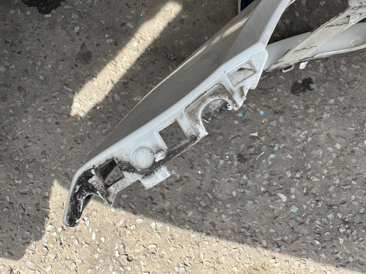 MERCEDES C CLASS W205 AMG LINE FRONT BUMPER 2014-2018 WHITE PDC PRE-FACELIFT
