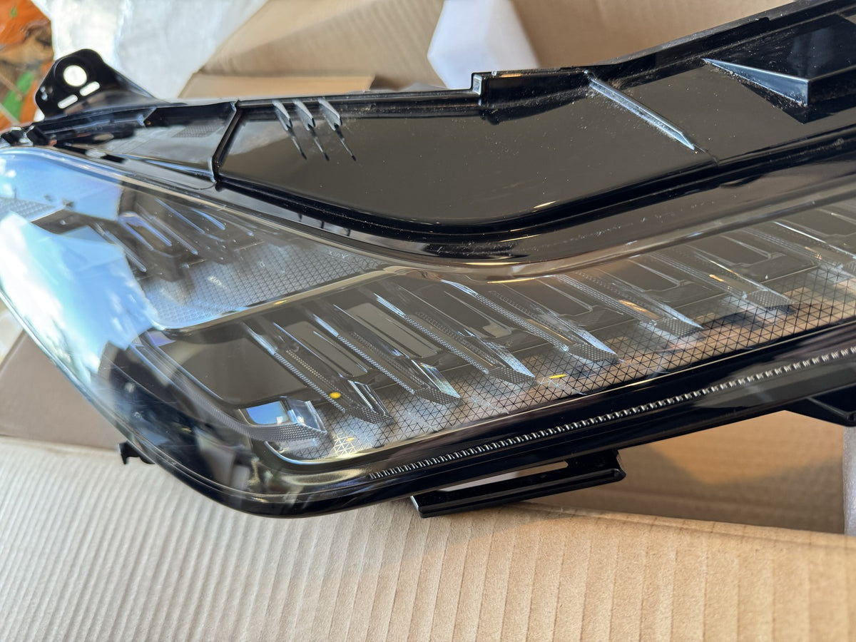 Lotus Eletre Front Right DRL Indicator Lamp LED Hella 8891424378 Genuine