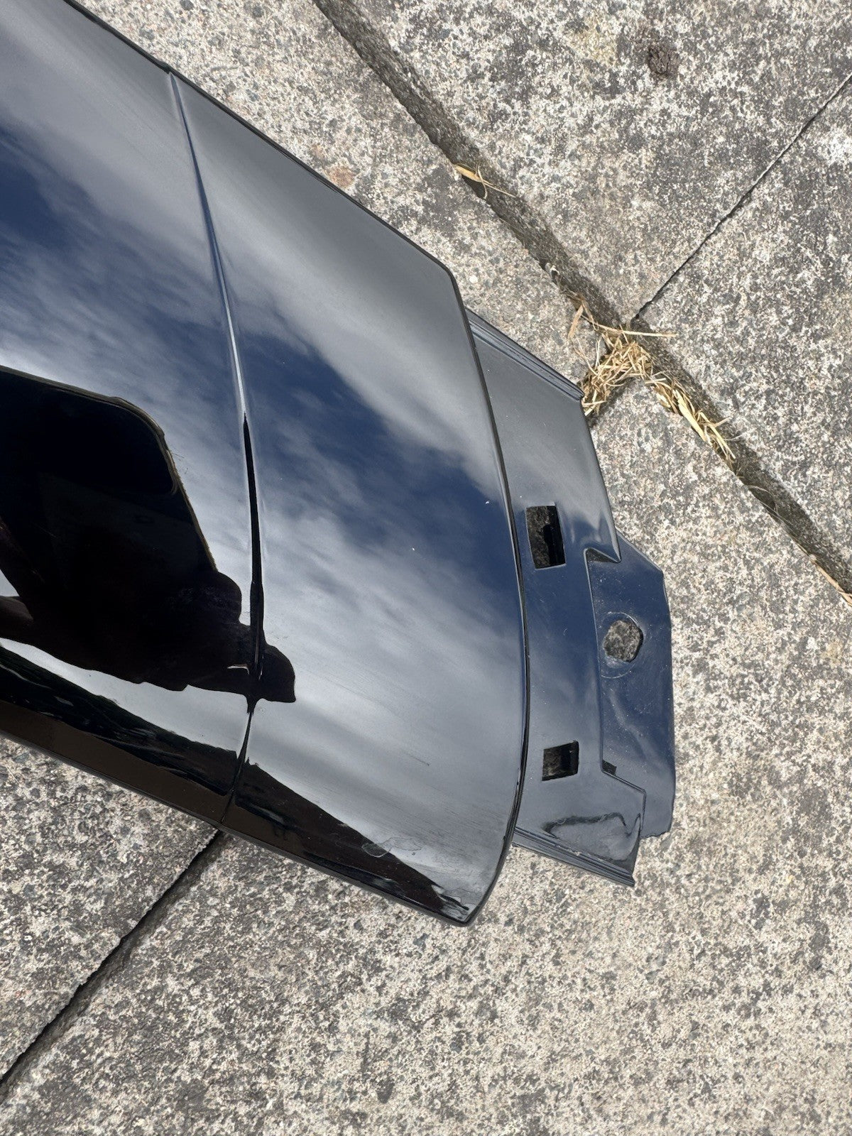 LEFT 2023 LAND ROVER DEFENDER 110 L663 WINDOW TRIM N8B2-025A53-AB