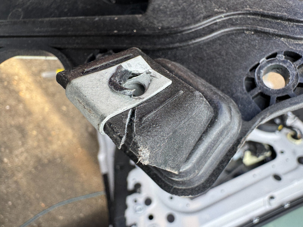 Jaguar I Pace X590 Door Card Right Side Front J9D3-21122-AF