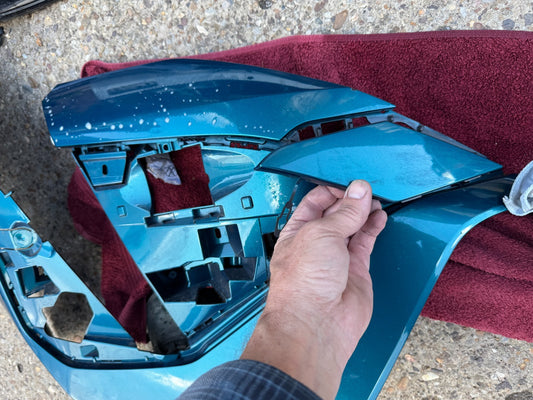 2025 Peugeot 408 P54 List Tutup Derek Bumper DEPAN KANAN 9842177180 Baret