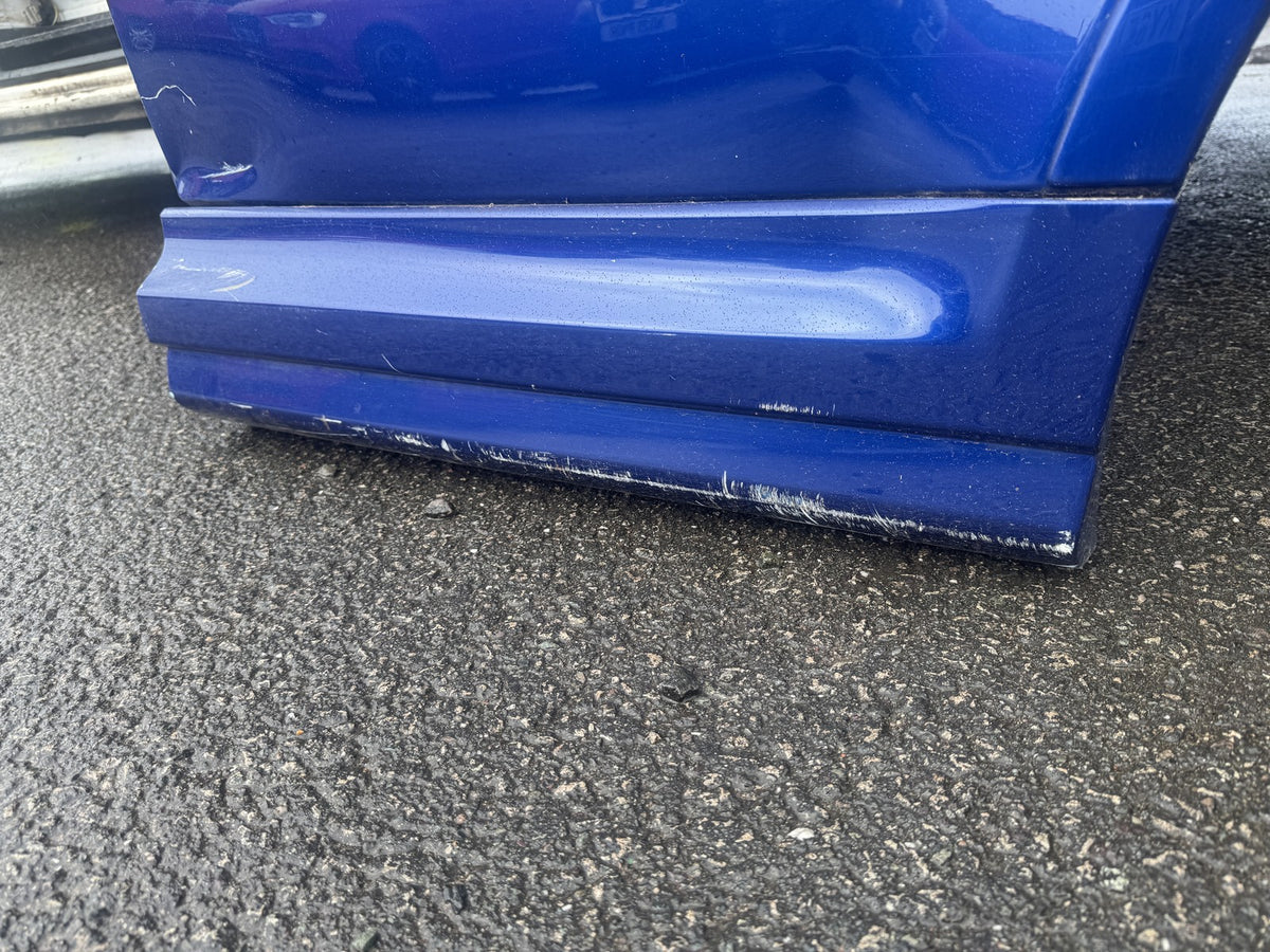 Range Rover Sport L494 2020 Rear Left Door + Lower Mouldings Blue Dented 3105261