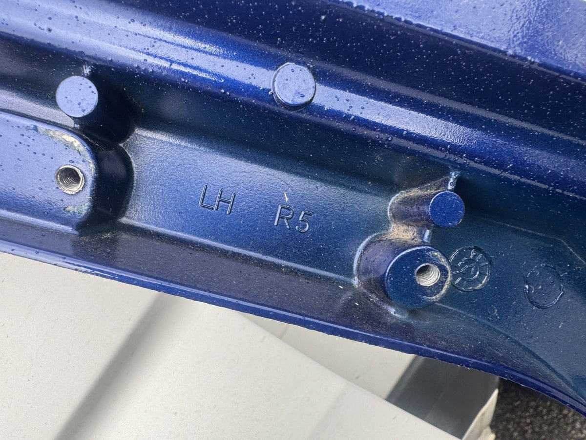 Range Rover Sport L494 2020 Rear Left Door + Lower Mouldings Blue Dented 3105261
