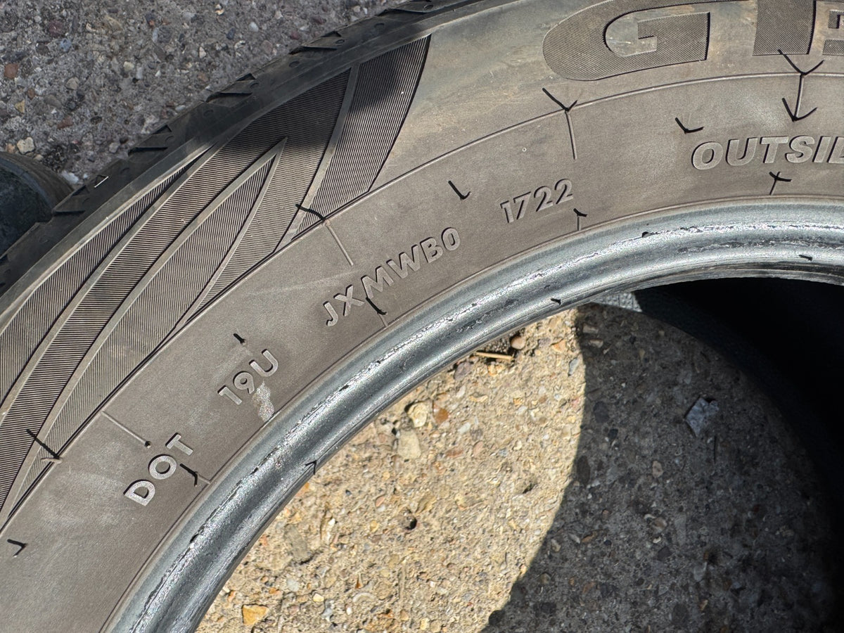 215/55/17 GT RADIAL FE2 4mm no repairs 2022 tyre 215 55 17