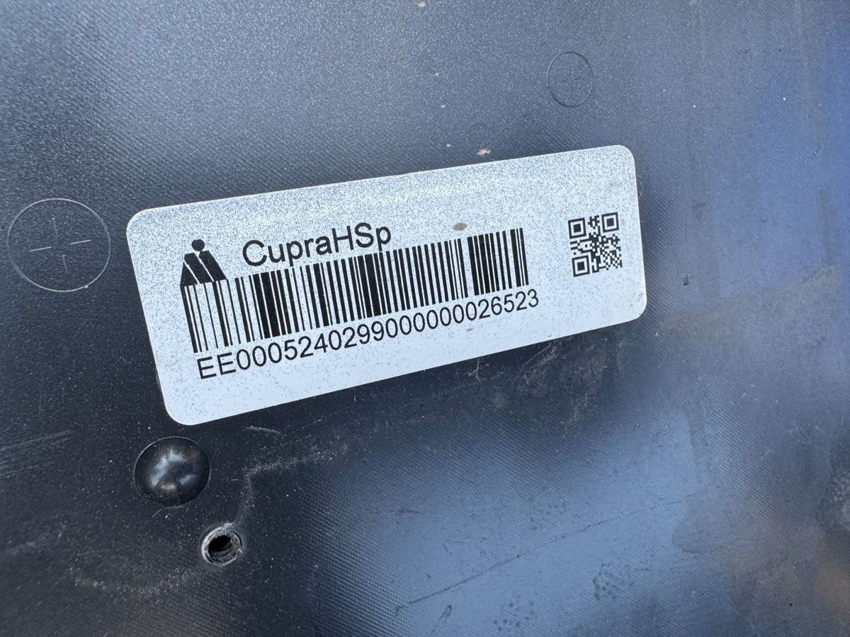2025 SEAT CUPRA BORN REAR BUMPER 2021-ON 10E807421B SCRATCHED