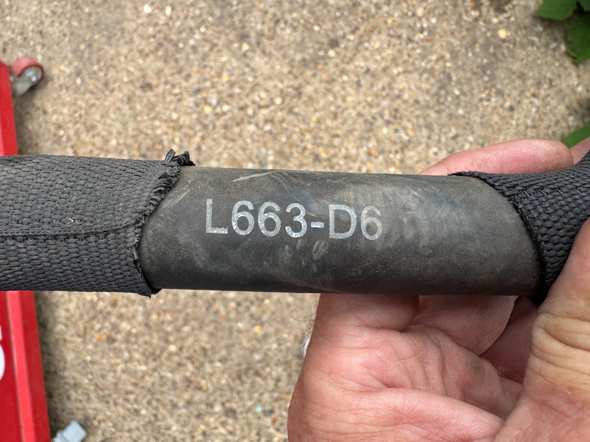 Radiator hose L663 Defender 110 M8B28D093AB missing metal circlip