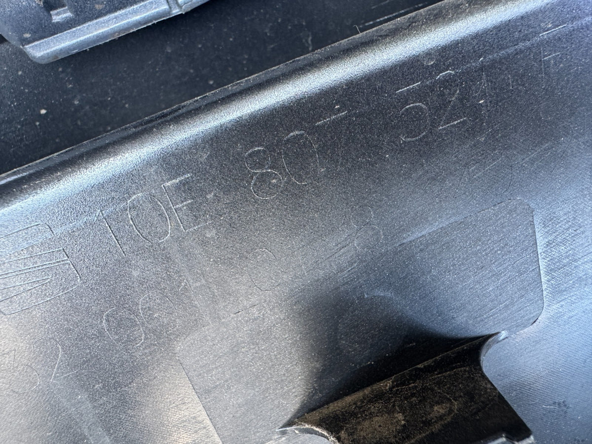 2025 SEAT CUPRA BORN REAR BUMPER 2021-ON 10E807421B SCRATCHED