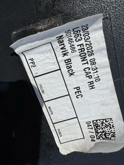 Land Rover Defender 前保桿右側角落 2020 ON L8B2-17D749-CA