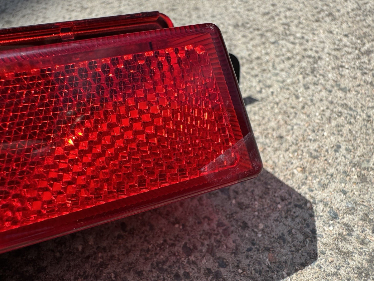 LAND ROVER DISCOVERY SPORT L550 LEFT REAR BUMPER FOGLIGHT LIGHT FK72 15K273 AC