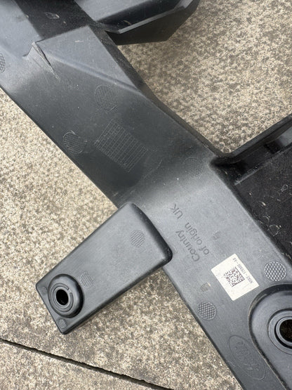 LAND ROVER RANGE ROVER SPORT 2022-2026 BREKET BUMPER DEPAN N9X2-17E800-A
