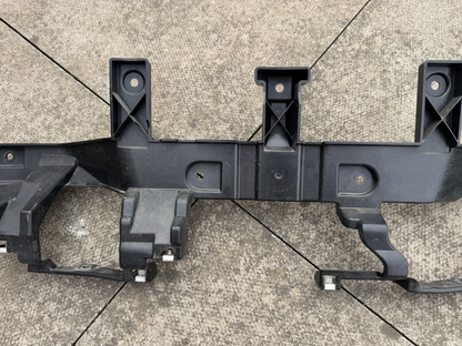 LAND ROVER RANGE ROVER SPORT 2022-2026 BREKET BUMPER DEPAN N9X2-17E800-A