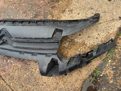 GENUINE CITROEN BERLINGO 2018   FRONT GRILLE 9816779080 NO FAKES