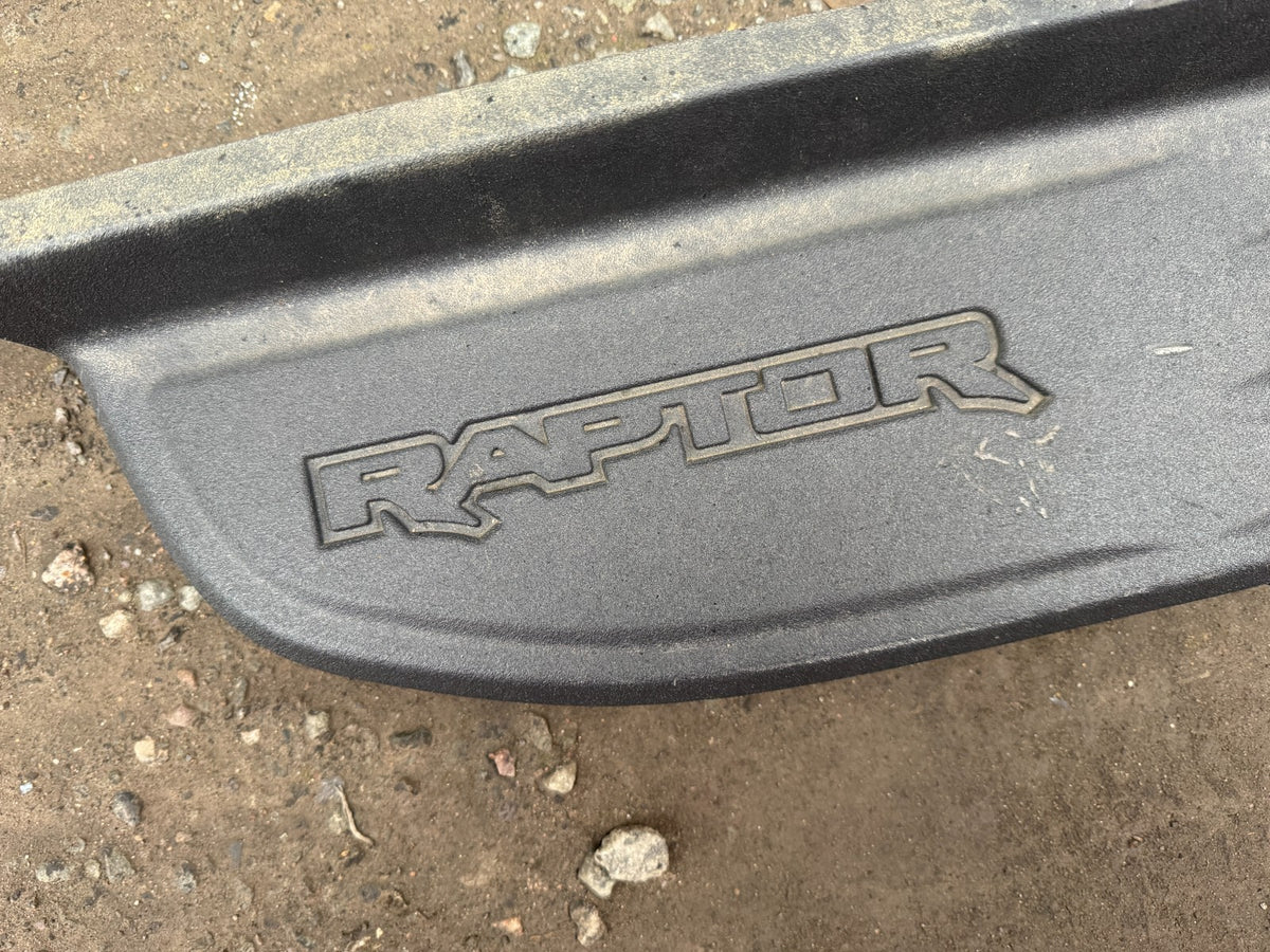 Bệ bước chân bên phải phụ tùng chính hãng RAPTOR Ford Ranger N1WB16450S/T