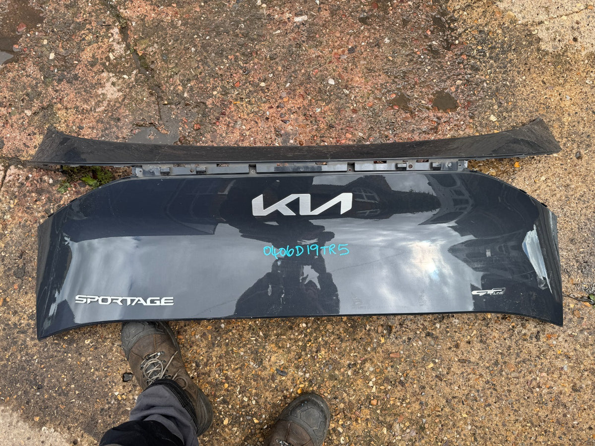KIA SPORTAGE NQ5 MK5 REAR UPPER TAILGATE 87311-R2000 LATE 2023