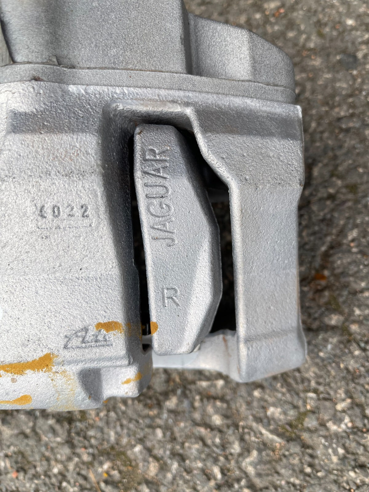 2022 BRAKE CALIPER JAGUAR F-TYPE MK1 (X152) 2013 On RIGHT FRONT 12118208