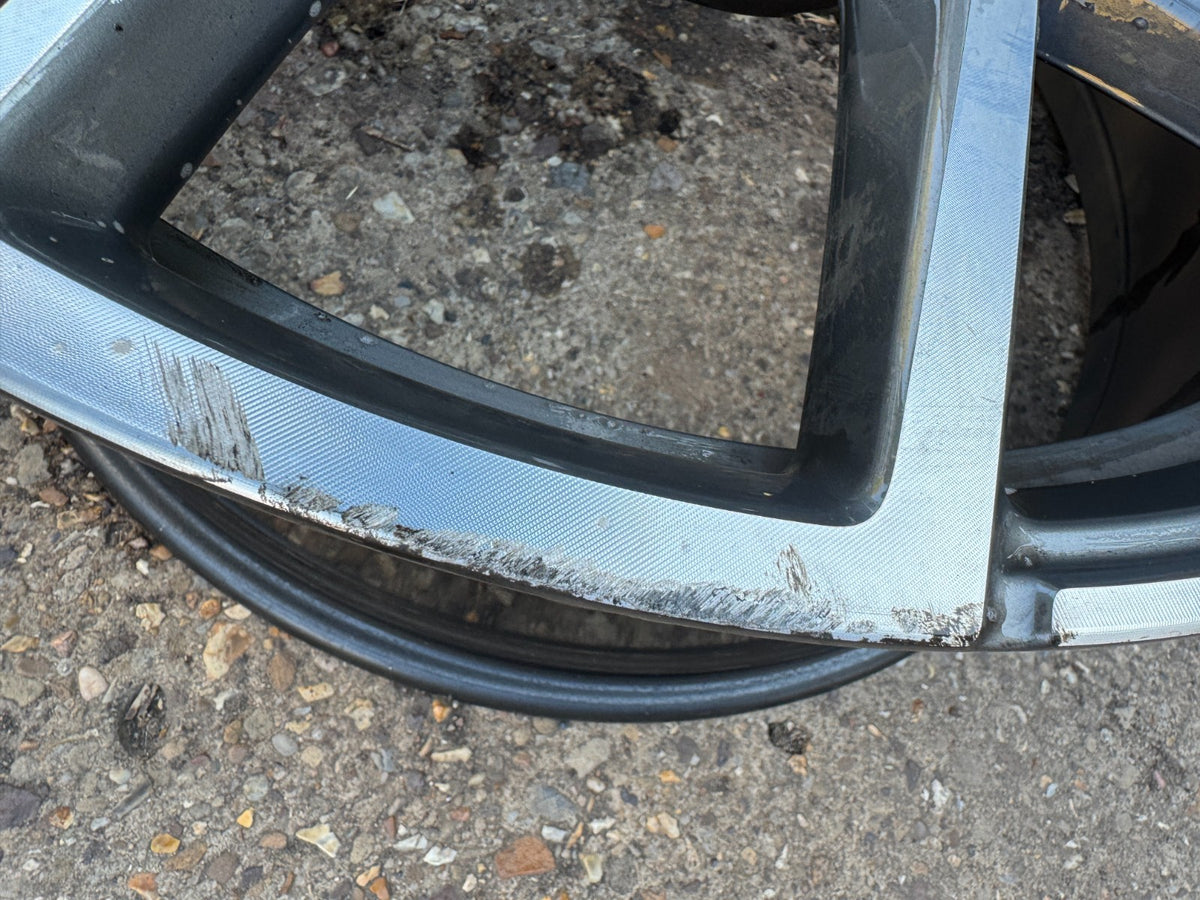 Lotus Eletre 22 Front Alloy Wheel 8890981935GD3 SCRATCHED! NO BUCKLES OR WELDS