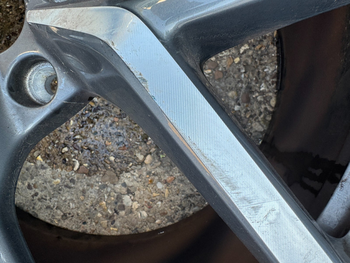 Lotus Eletre 22 REAR Alloy Wheel 8890981939GD3 SCRATCHED BUT NO BUCKLES OR WELDS