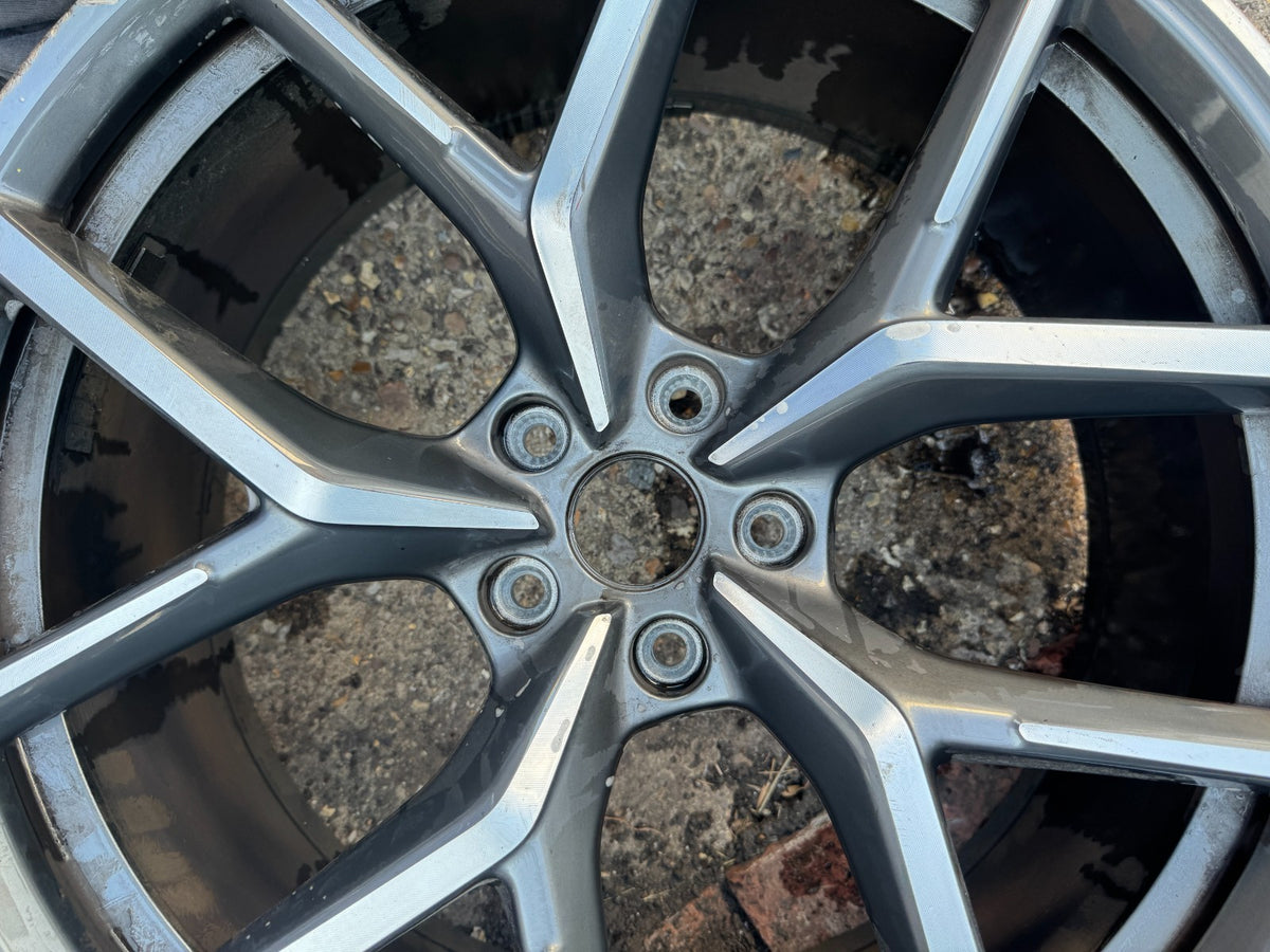 Lotus Eletre 22 Front Alloy Wheel 8890981935GD3 SCRATCHED! NO BUCKLES OR WELDS