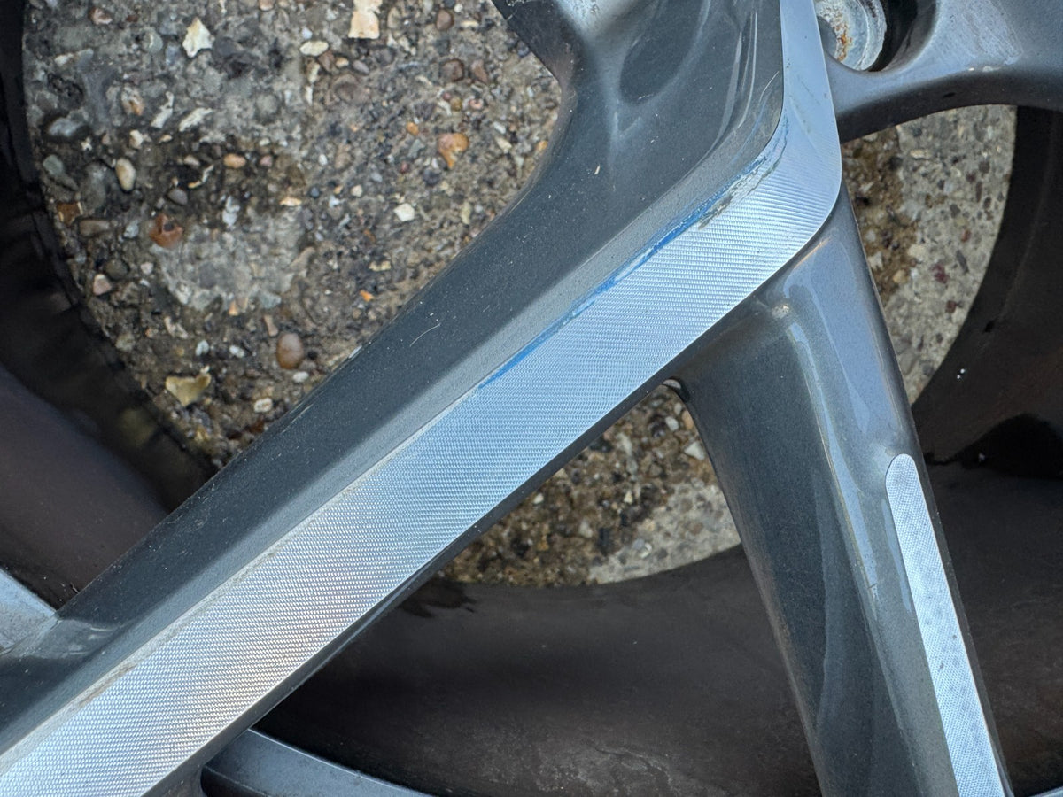 Lotus Eletre 22 REAR Alloy Wheel 8890981939GD3 SCRATCHED BUT NO BUCKLES OR WELDS