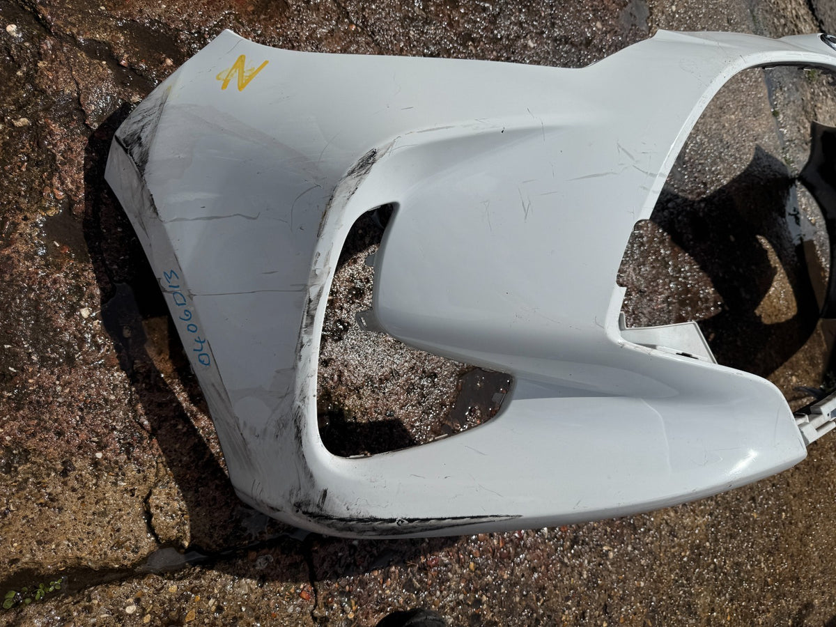 Toyota Yaris front bumper 2020-2024 Hatchback Genuine Used 52119-K0050